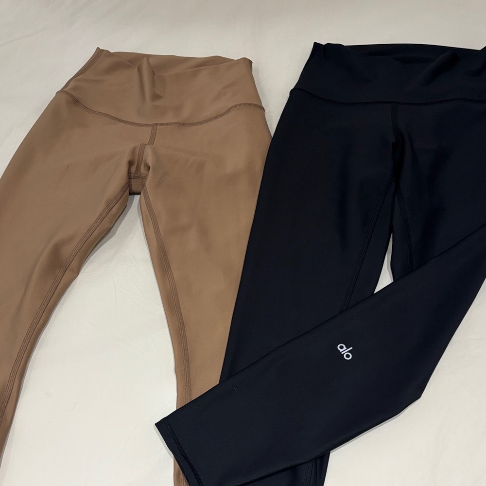 ALO Yoga Dual-Tone Black and Brown Leggings